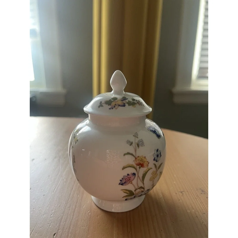 Aynsley Cottage Garden Fine Bone China Covered Ginger Jar Trinket Box England